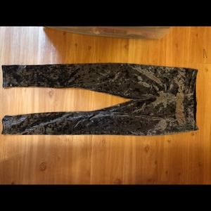 AE Velvet Leggings